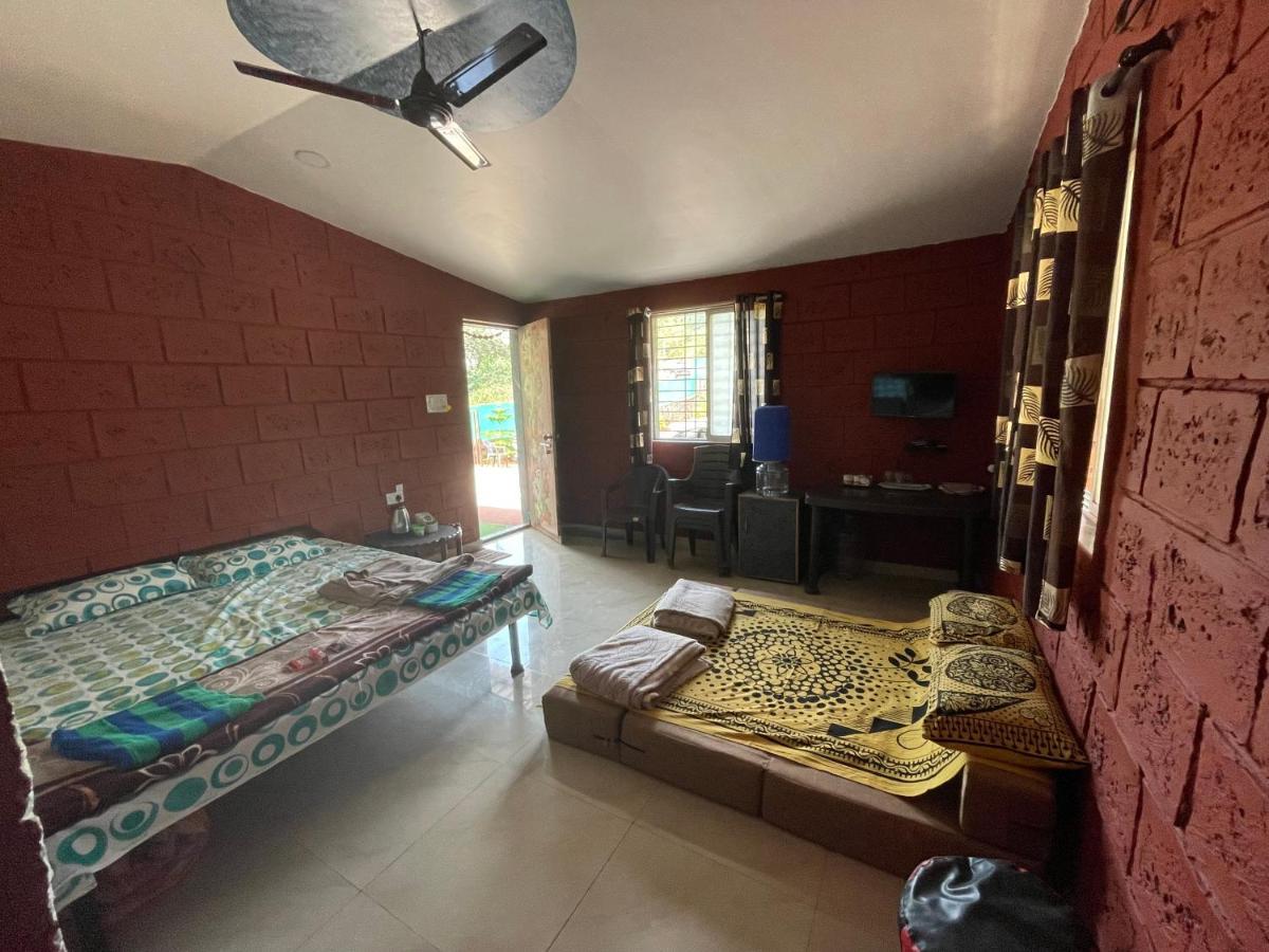 Siesta House Villa พันช์กานี ภายนอก รูปภาพ