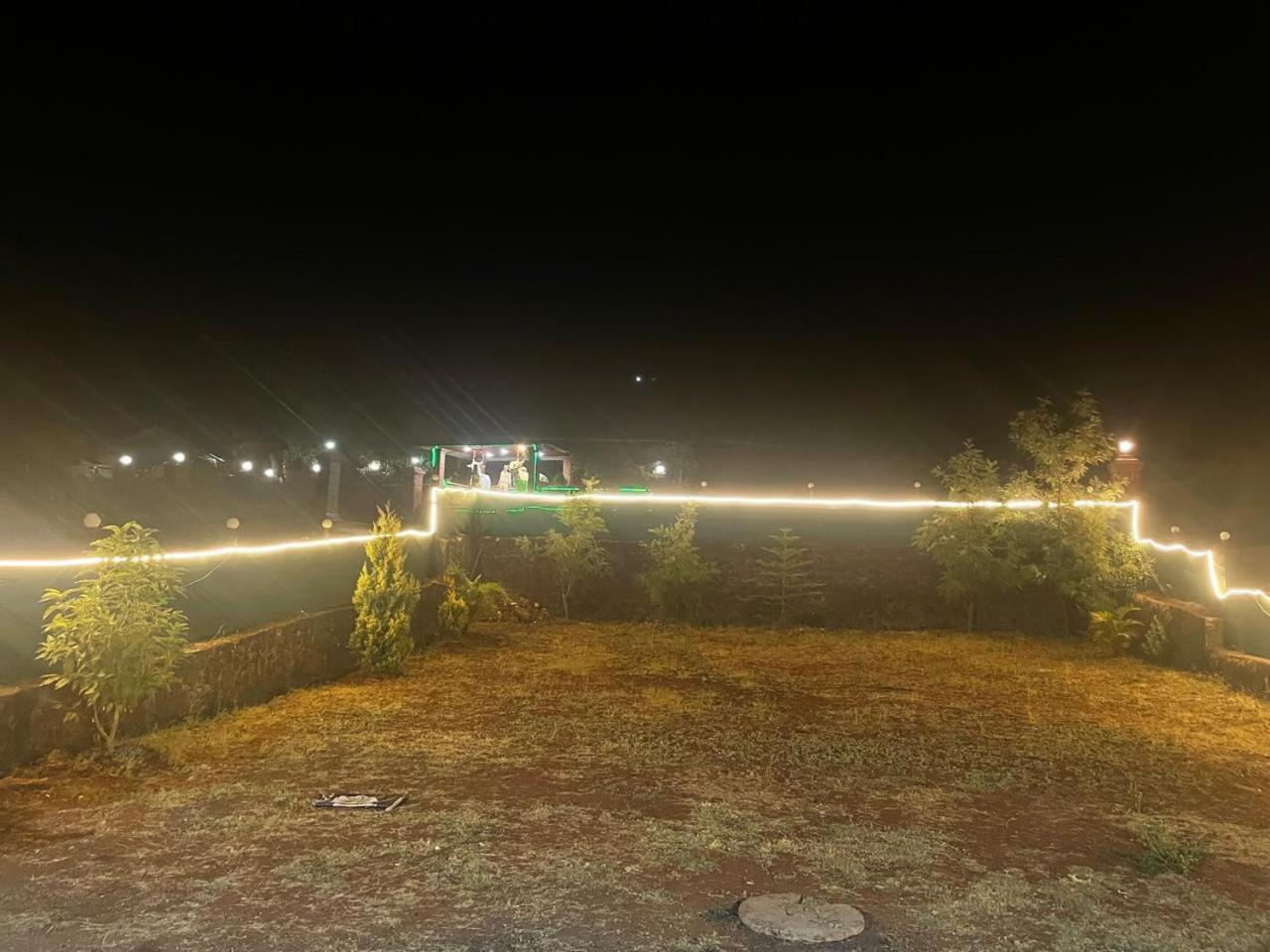 Siesta House Villa พันช์กานี ภายนอก รูปภาพ